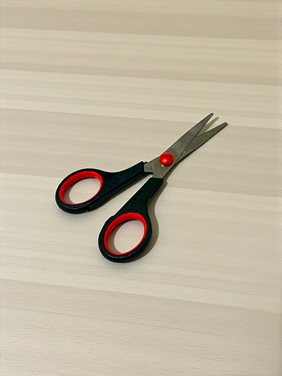 Ножиці канцелярські м.5500