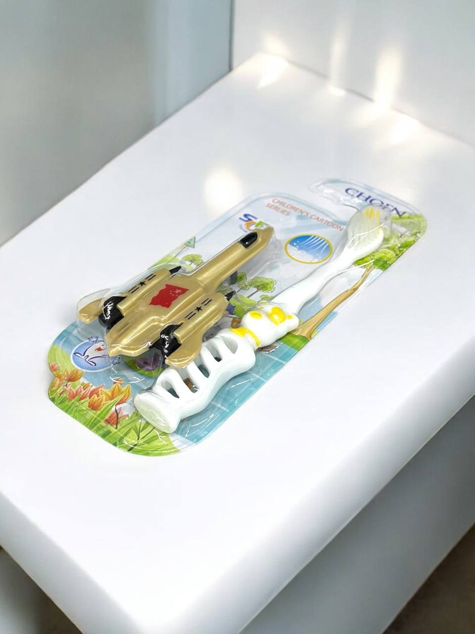 Зубна щітка дитяча CHOFN+іграшка м.663