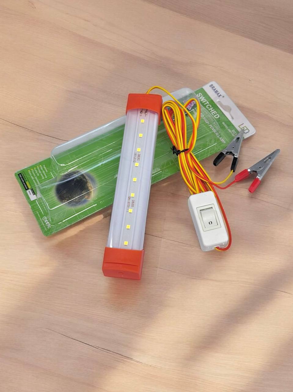 Лампа LED із затискачами 12V м.DK517-22T