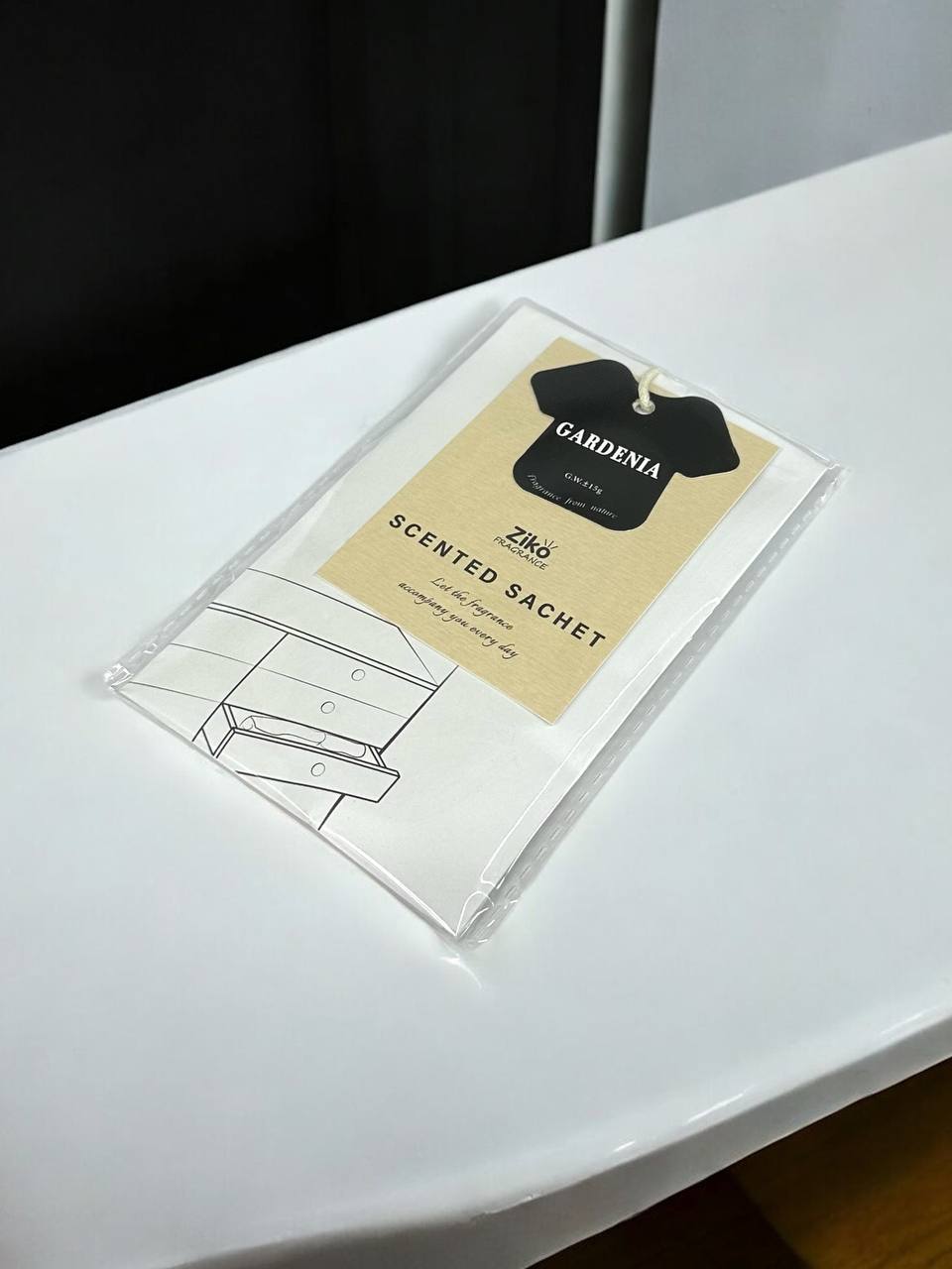Ароматизатор для гардеробу "Гарденія" м.30004