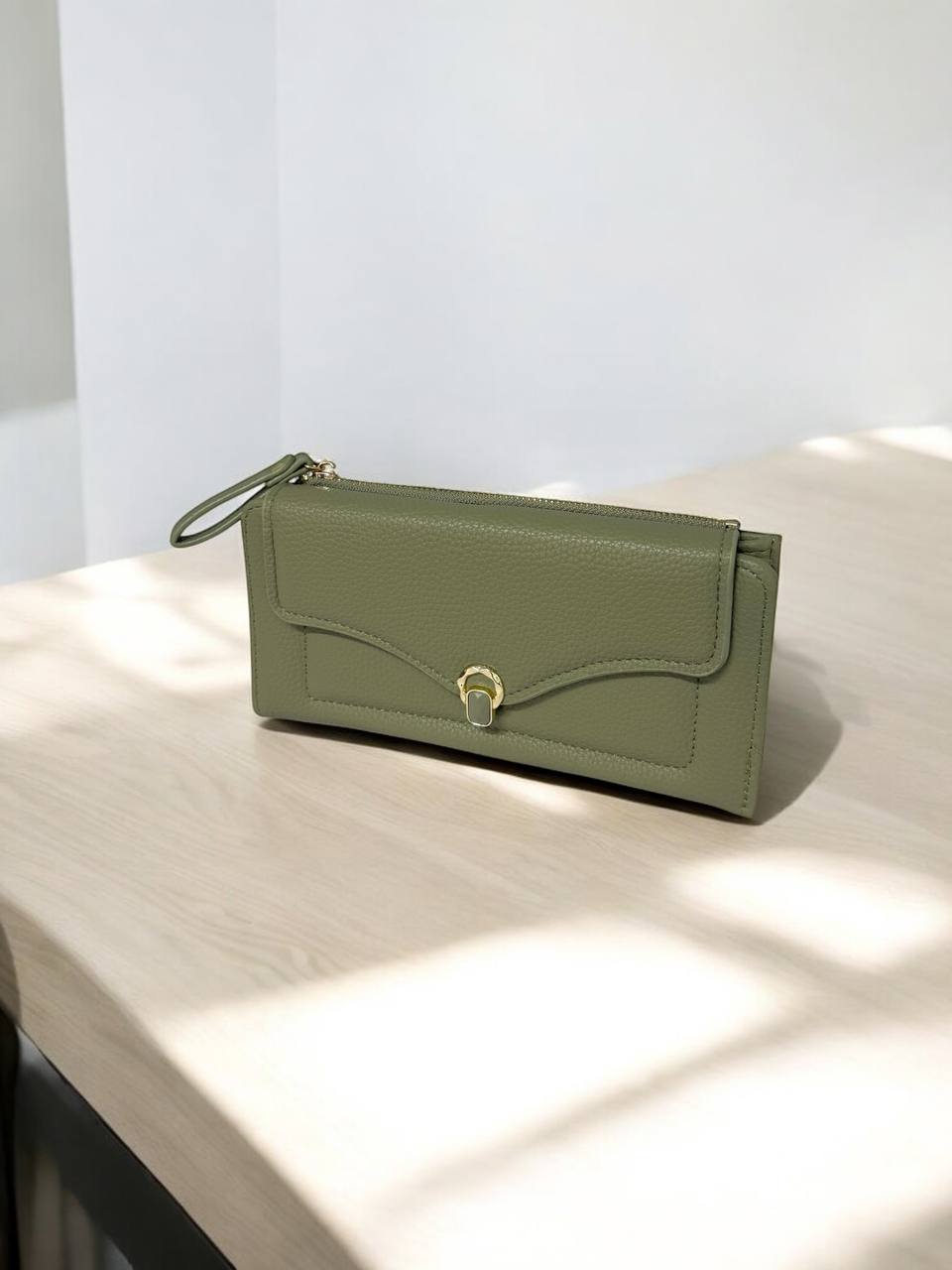 Жіночий гаманець (екошкіра) м.6920L